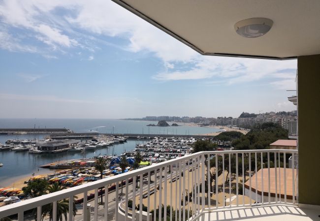 Apartment in Blanes - Luxury apartment with sea view