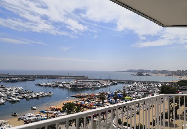 Apartment in Blanes - Luxury apartment with sea view